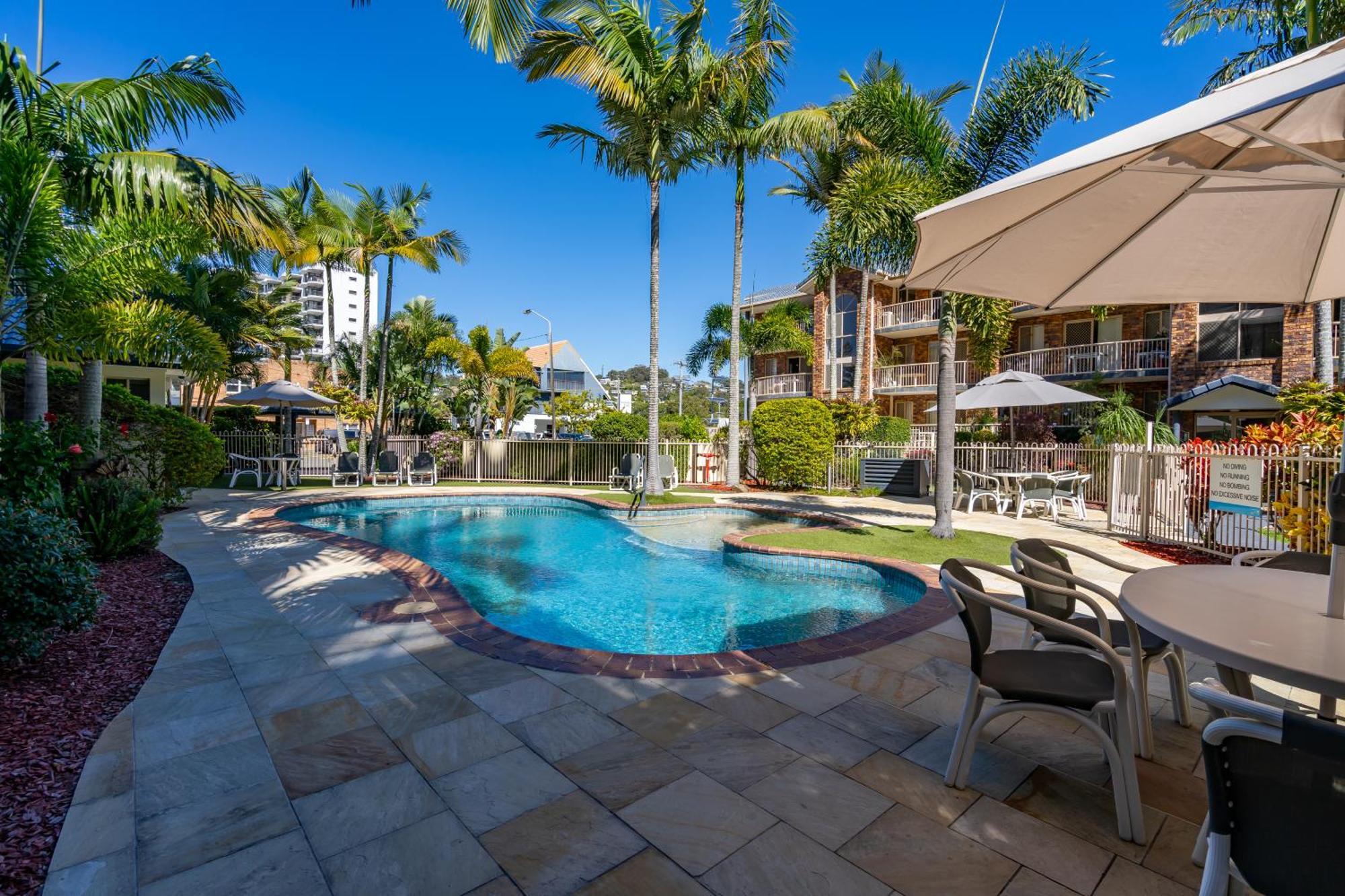 Oceanside Cove Aparthotel Gold Coast Buitenkant foto