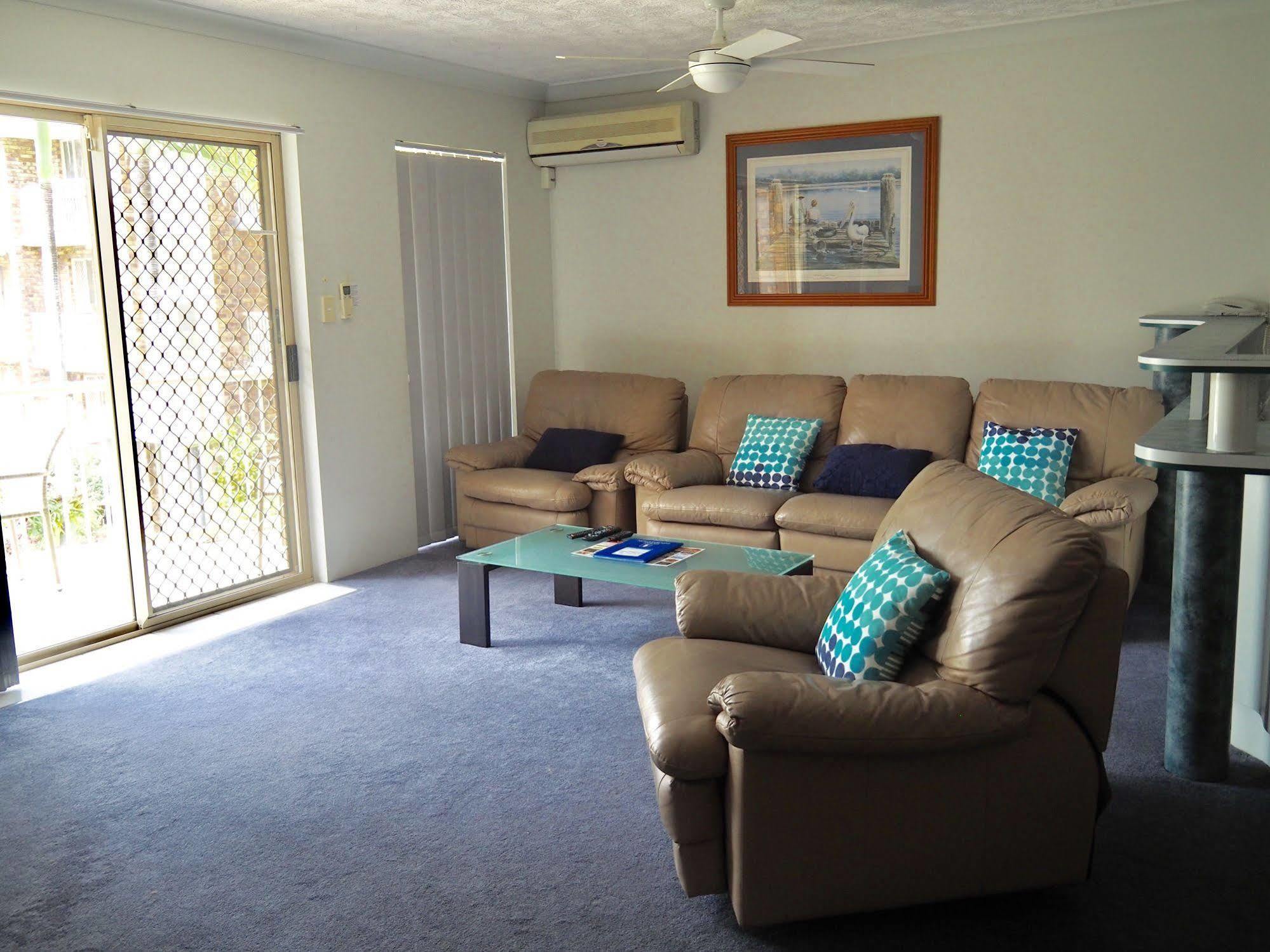 Oceanside Cove Aparthotel Gold Coast Buitenkant foto
