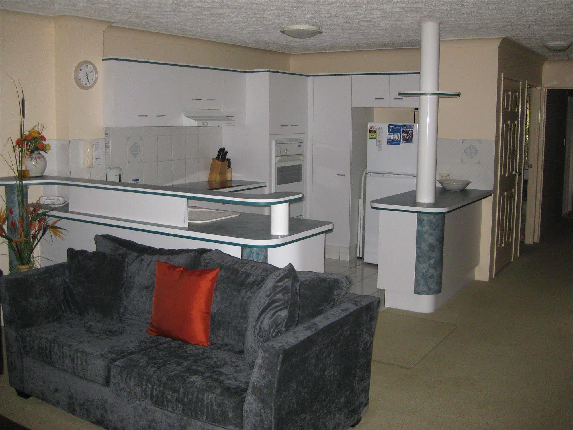 Oceanside Cove Aparthotel Gold Coast Buitenkant foto